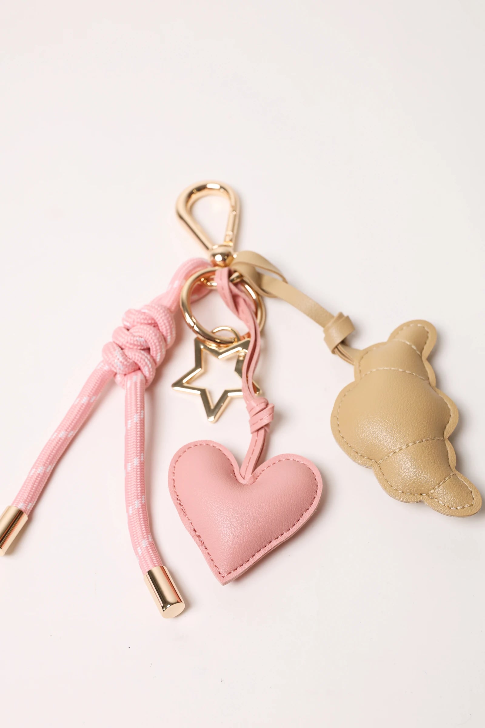 Key Chain Pretty in Pink + Corazón Rosado