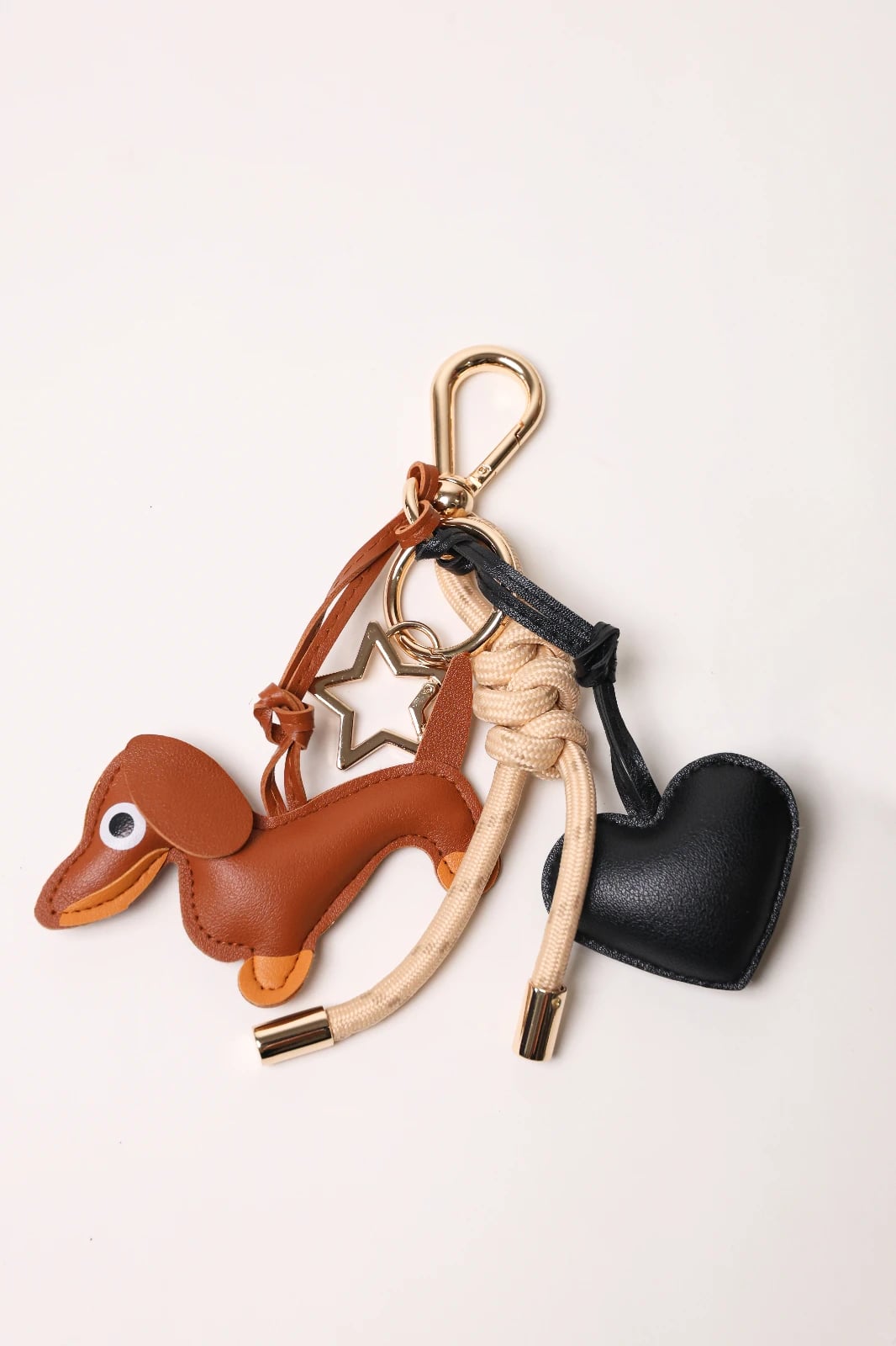 Key Chain Tan + Corazón black